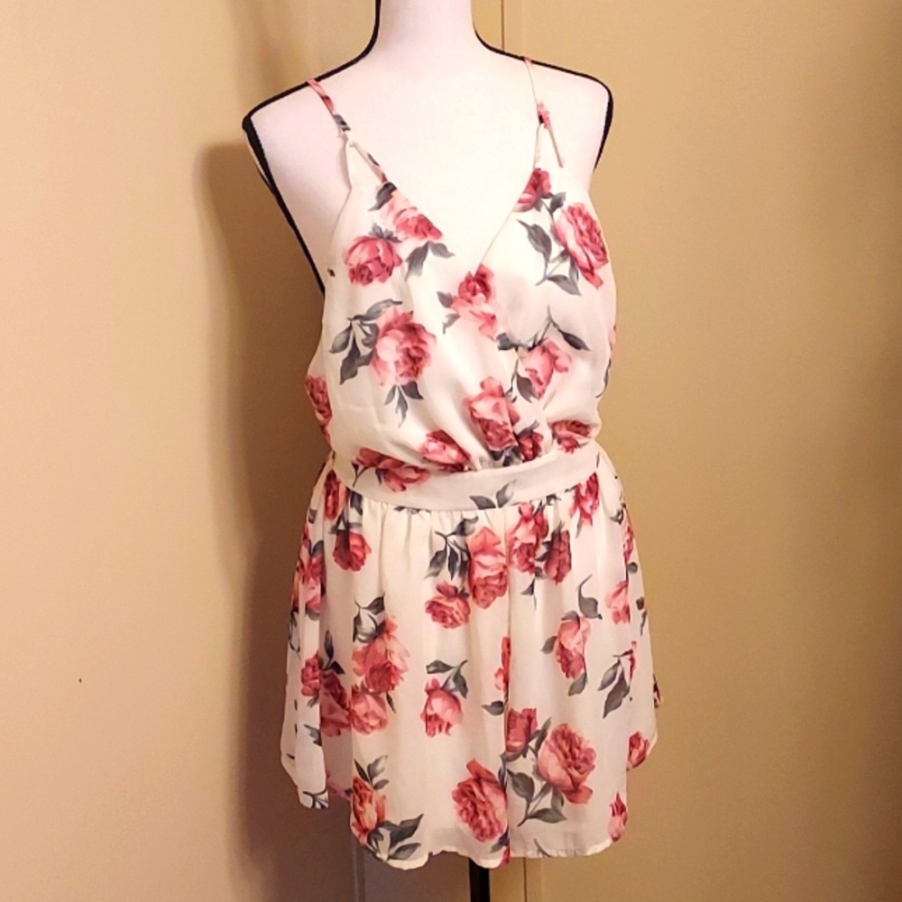 Audrey Cream and Pink Apparel